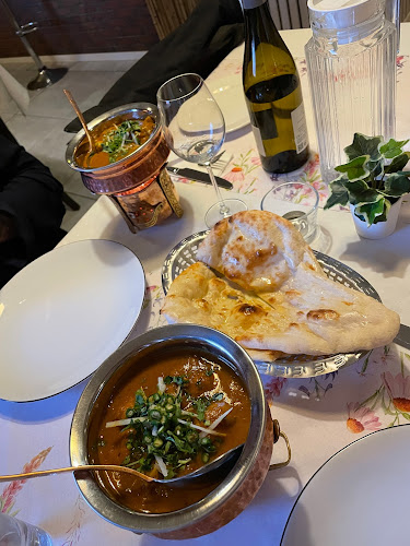 Himalayan Nepali Restaurant - Gastronomi og hotellvirksomhet