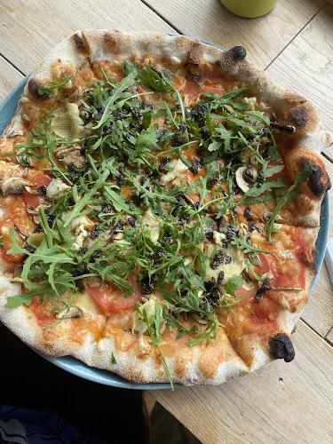 Henningsvær Lysstøperi og Cafe