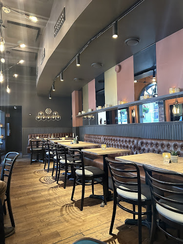 Café Cathedral - Gastronomi og hotellvirksomhet