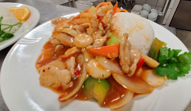 China Plaza - Gastronomi og hotellvirksomhet