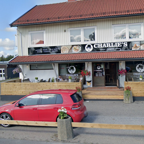 Charlie’s diner AS