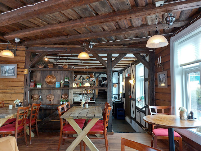 Knutepunktet Vertshus - Gastronomi og hotellvirksomhet