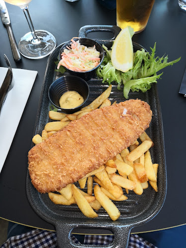 W / Lounge - Gastronomi og hotellvirksomhet