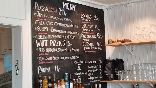 Henningsvær Lysstøperi og Cafe - Henningsvær