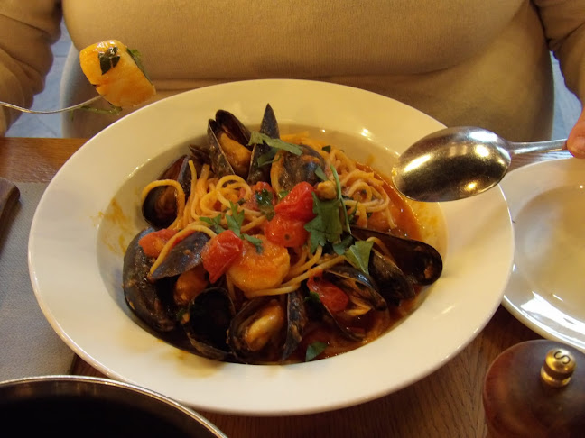 Il Teatro - Gastronomi og hotellvirksomhet