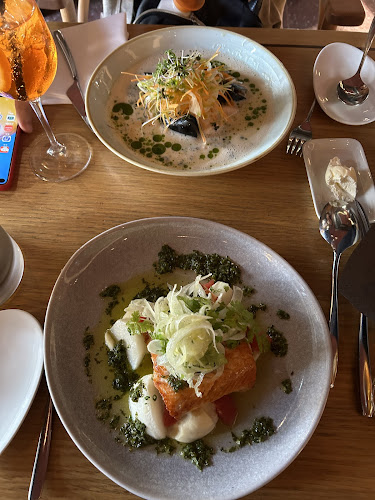 Comentarii opinii despre Grand Cafe