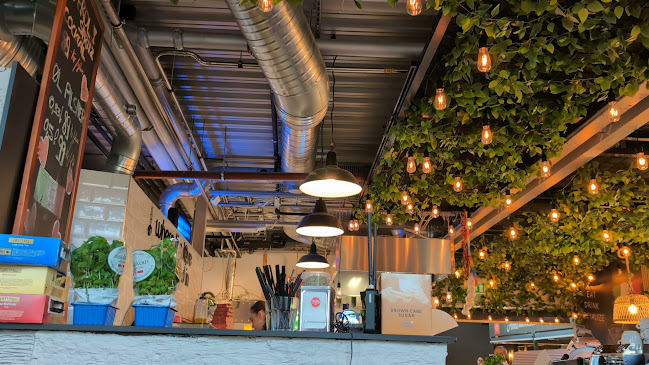 Pizzeria & Vino "La Famiglia"