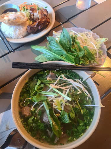 Comentarii opinii despre Gánh Pho & Banh Mi