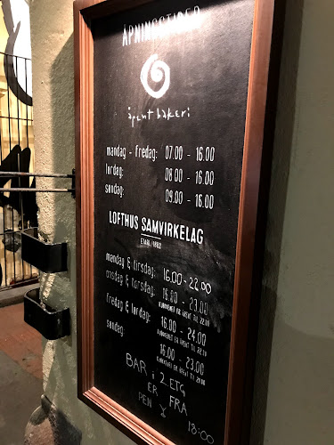 Comentarii opinii despre Åpent Bakeri Tranen