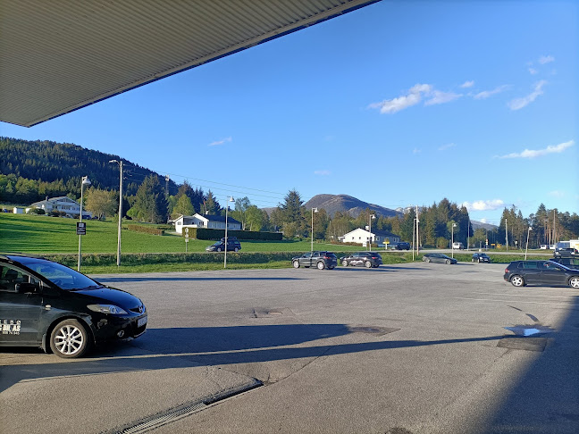 Best Knutepunktet - Gastronomi og hotellvirksomhet