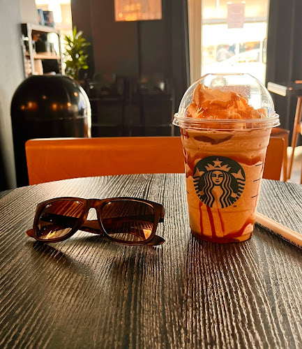 Opinii despre Starbucks Klubbgata în Stavanger - Gastronomi og hotellvirksomhet