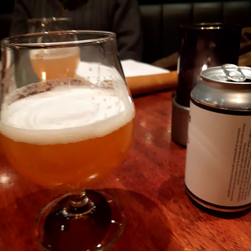 Opinii despre Dr. Jekyll’s Pub în Oslo - Gastronomi og hotellvirksomhet