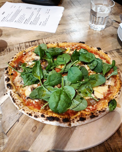 Comentarii opinii despre Fabriken Artisan Bakverk