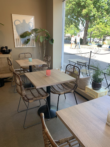 18 Café og interiør AS