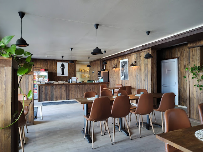 Opinii despre Charlie’s diner AS în Rakkestad - Gastronomi og hotellvirksomhet