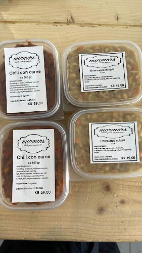 Opinii despre Mormors în Stokmarknes - Gastronomi og hotellvirksomhet