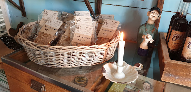 Comentarii opinii despre E.H. Vaage Landhandel, bageri & dampskibsexpedition