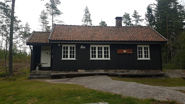 Opinii despre Langevannstua în Larvik - Gastronomi og hotellvirksomhet