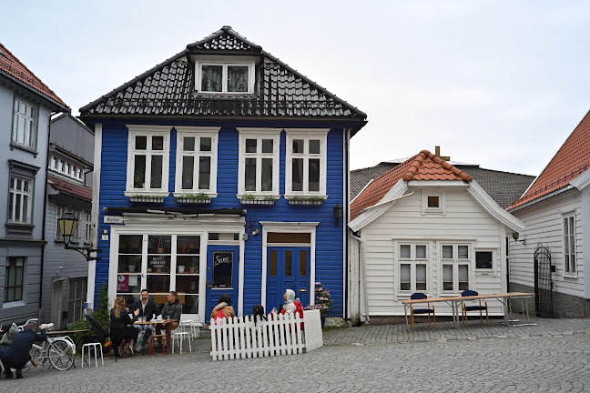 Solros Kafe og Bakeri - Gastronomi og hotellvirksomhet