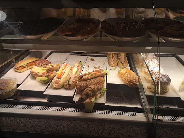 Comentarii opinii despre Kafe | Kirkens Bymisjon i Hønefoss