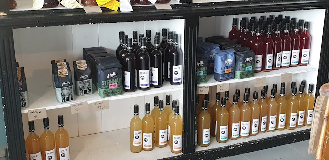 E.H. Vaage Landhandel, bageri & dampskibsexpedition - Uggdal