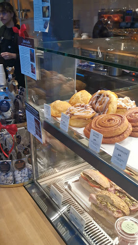 Opinii despre Kaffebrenneriet avd Spikersuppa în Oslo - Gastronomi og hotellvirksomhet