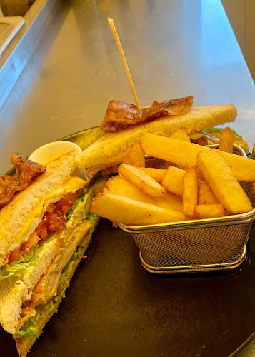 Comentarii opinii despre Aurdalsstua