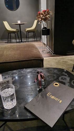 Comentarii opinii despre Espier Bar