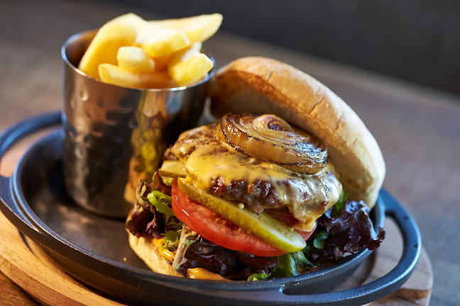 Opinii despre Heim Gjøvik în Gjøvik - Gastronomi og hotellvirksomhet