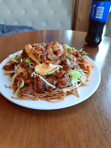 Lagi Bar - Gastronomi og hotellvirksomhet