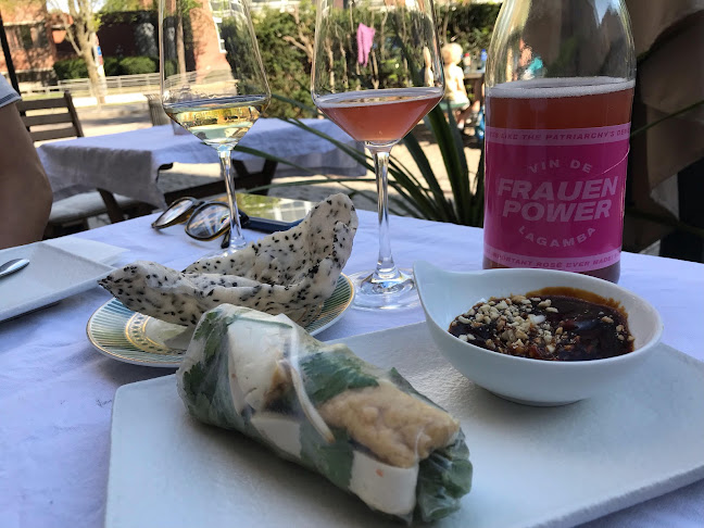 Comentarii opinii despre Wine Wine, Baby