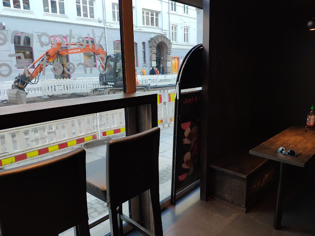 Opinii despre Miss Gin - Grünerløkka în Oslo - Gastronomi og hotellvirksomhet