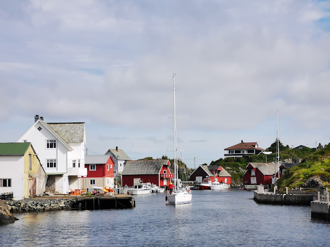 Værlandet Gjestehamn/ Kroa