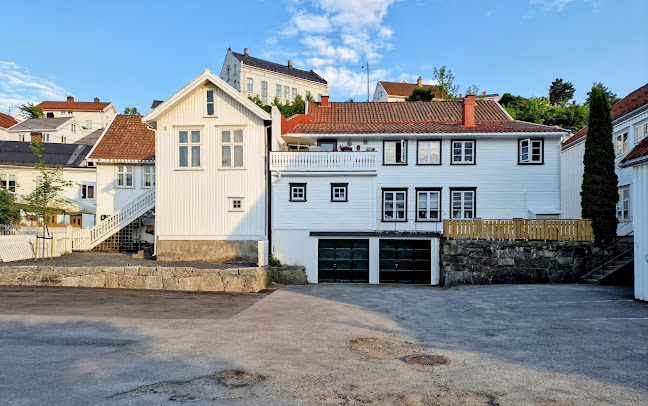 Happy Time Tvedestrand AS - Gastronomi og hotellvirksomhet