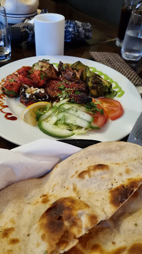 Comentarii opinii despre Masala Indian Cuisine