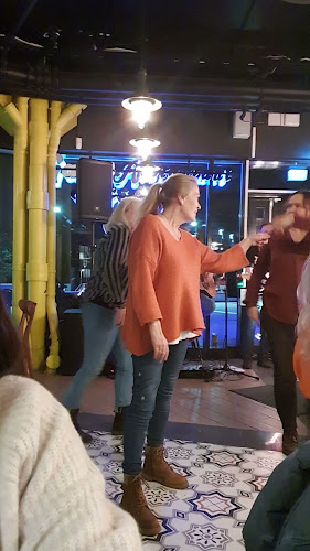 Gondol Restaurant & Bar - Gastronomi og hotellvirksomhet