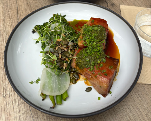 Opinii despre FYR Bistronomi & Bar în Oslo - Gastronomi og hotellvirksomhet