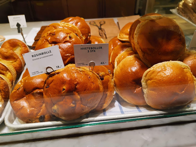 W.B. Samson – Sandaker - Gastronomi og hotellvirksomhet