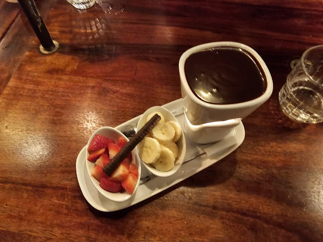 Comentarii opinii despre Casa Inferno