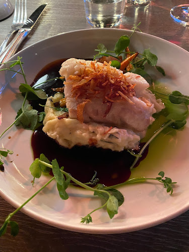 Louise Restaurant & Bar - Gastronomi og hotellvirksomhet