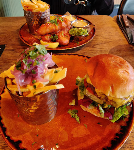 Opinii despre Heim Jessheim în Jessheim - Gastronomi og hotellvirksomhet