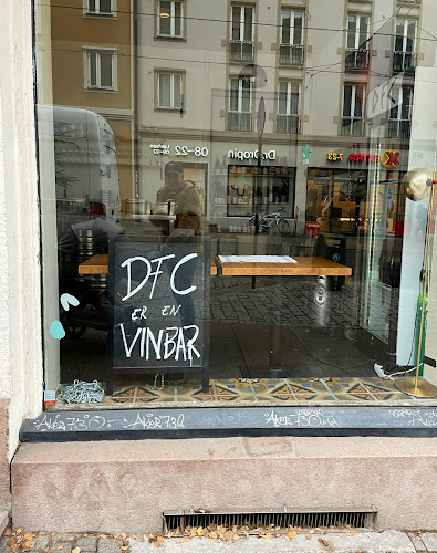 Diamonds, Fur Coat, Champagne