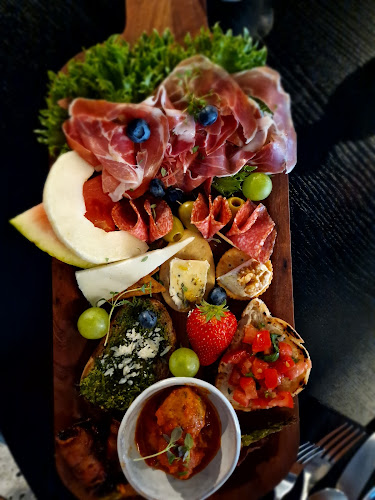 Comentarii opinii despre Symbio Bistro Grimstad