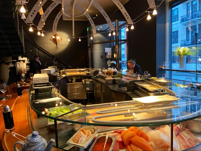 Alex Sushi - Gastronomi og hotellvirksomhet