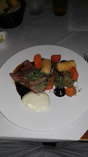 Comentarii opinii despre Maren Anna