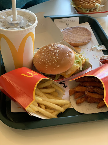 Opinii despre McDonald's Herkules în Skien - Gastronomi og hotellvirksomhet