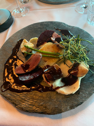 NorefjellHytta Restaurant & Overnatting - Gastronomi og hotellvirksomhet