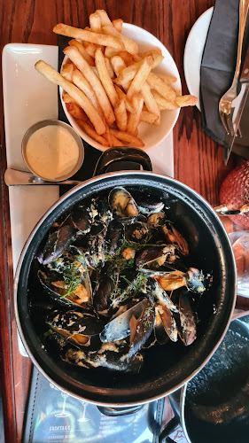 Comentarii opinii despre Phileas Fogg