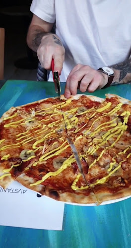 Opinii despre Den Gode Pizza & Beer în Oslo - Gastronomi og hotellvirksomhet