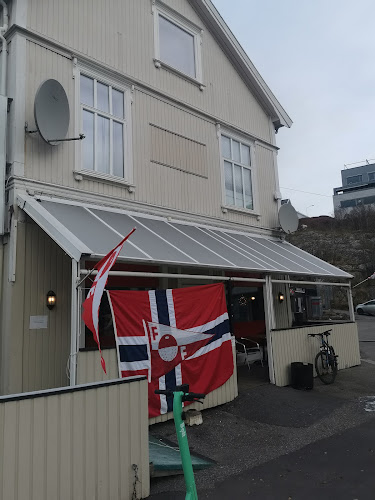 Lille dragen pub - Gastronomi og hotellvirksomhet